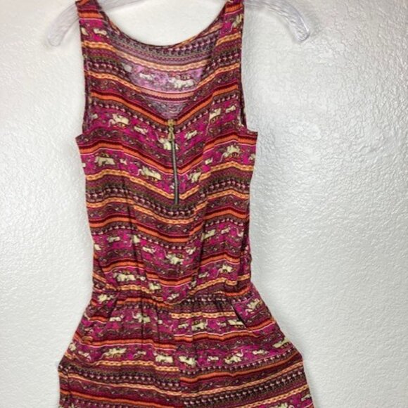 Women's Sleeveless Multicolored Elephant Romper Shorts Elastic Waist Sz M NWOT - Picture 3 of 7